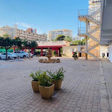 Amplio Apartamento Con Vistas Al Mar, Parking Y Wifi Alicante Kültér fotó